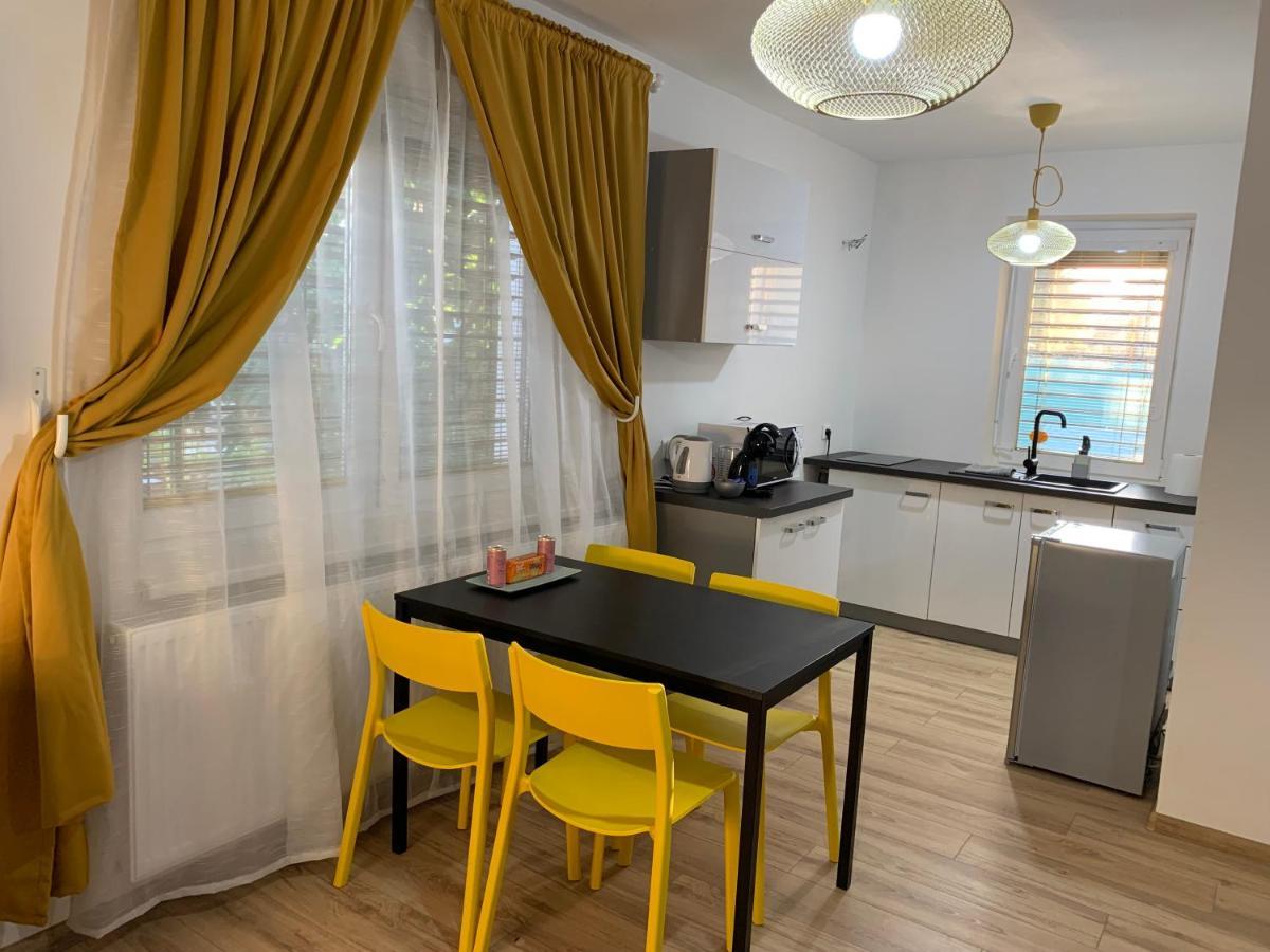 Apartments Тренчин Экстерьер фото