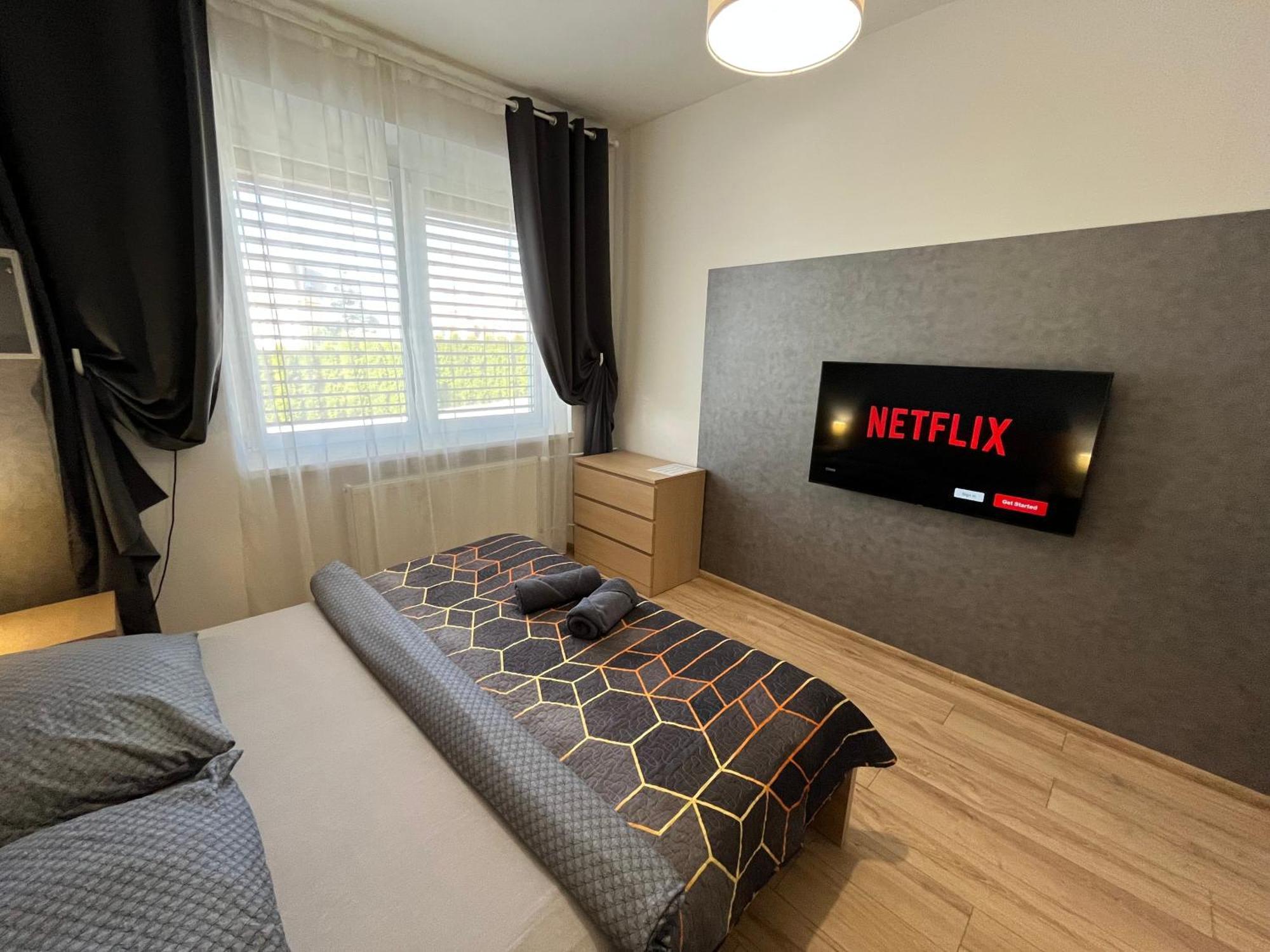 Apartments Тренчин Экстерьер фото