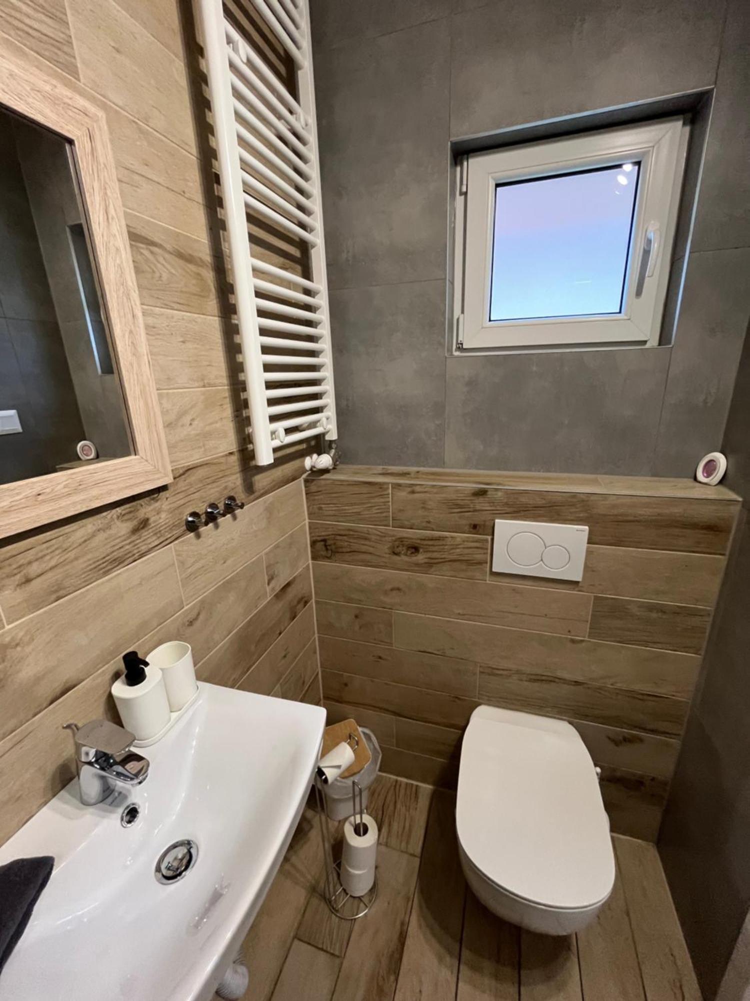 Apartments Тренчин Экстерьер фото